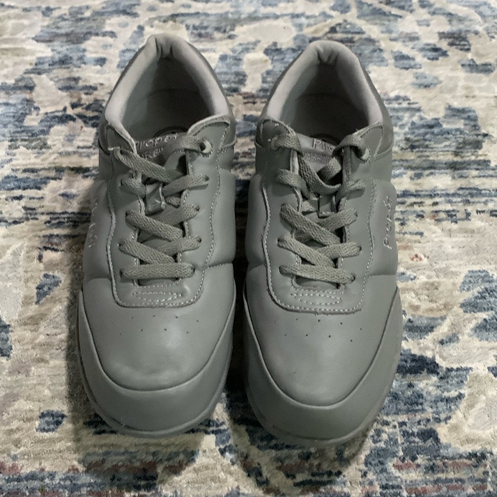 Propet Women's Gray Sneakers